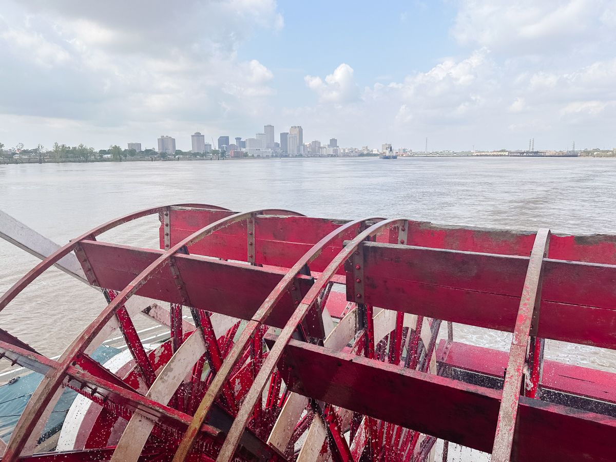 6 Best Creole Queen and Steamboat Natchez River Cruises in New Orleans